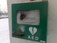 Afbeelding AED vernielt door vuurwerk